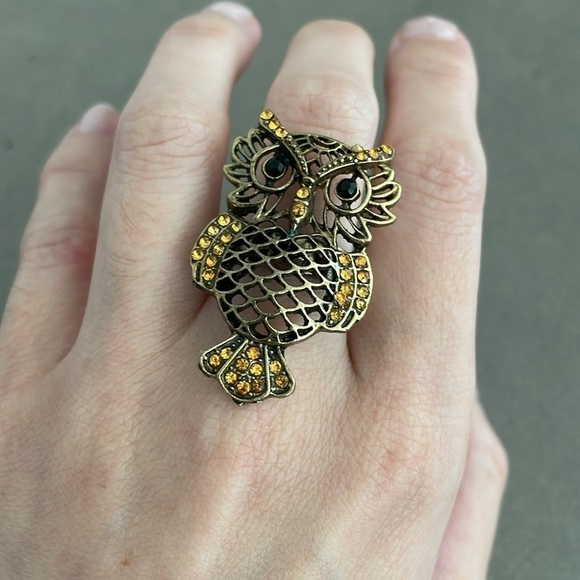 Vintage-Inspired Owl Adjustable Ring with Rhinestones - Excellent Condition - Picture 3 of 3